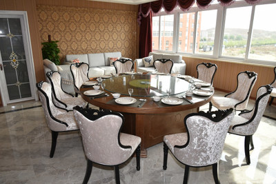 福萊春大酒店 一站式包間預(yù)定與管理服務(wù)，打造煙臺(tái)商務(wù)宴請(qǐng)與家庭聚會(huì)的理想選擇